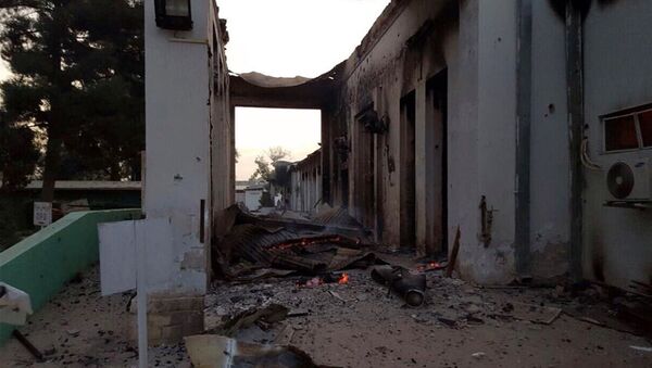 The burnt Doctors Without Borders hospital is seen after an explosion in the northern Afghan city of Kunduz, Saturday, Oct. 3, 2015. - اسپوتنیک افغانستان  