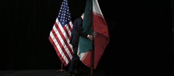 تنش ایران و امریکا بر افغانستان چه اثری میگذارد؟ + ویدیو تنش ایران و امریکا بر افغانستان چه اثری میگذارد؟ + ویدیو - اسپوتنیک افغانستان