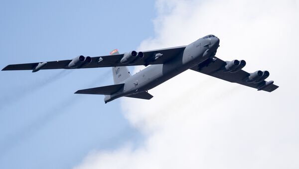 بمب افکن B-52 - اسپوتنیک افغانستان  