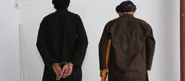 در فاریاب دو طالب که یکتن از آنها چادری زنانه داشت، دستگیر شدند - اسپوتنیک افغانستان  