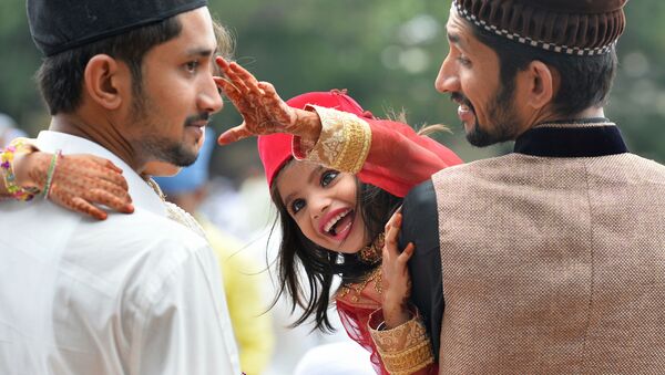 Участники праздника Ураза-Байрам в Бангалоре, Индия - اسپوتنیک افغانستان  