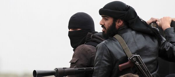 تروریستان النصره مناطق مسکونی در ادلب سوریه را گلوله باران کردند تروریستان النصره مناطق مسکونی در ادلب سوریه را گلوله باران کردند - اسپوتنیک افغانستان