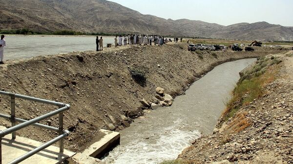 یک کانال آب در ننگرهار با هزینه یک و نیم میلیون دالر ساخته شد - اسپوتنیک افغانستان  