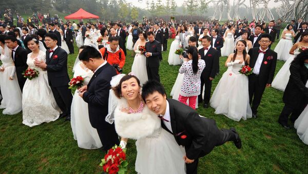 Массовая свадьба в Китае  - اسپوتنیک افغانستان  