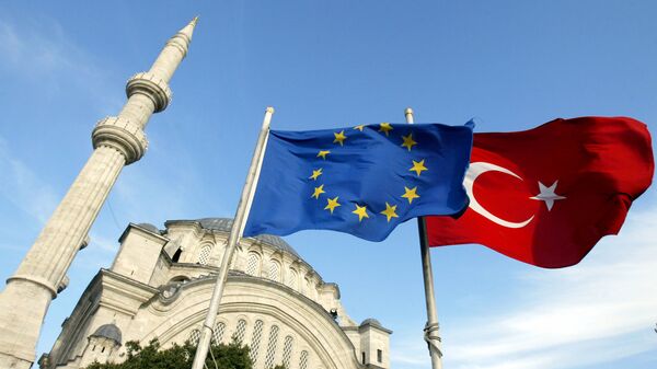 Флаги Турции и ЕС - اسپوتنیک افغانستان  