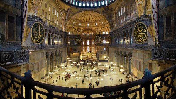 Внутри собора Святой Софии в Стамбуле, Турция  - اسپوتنیک افغانستان  