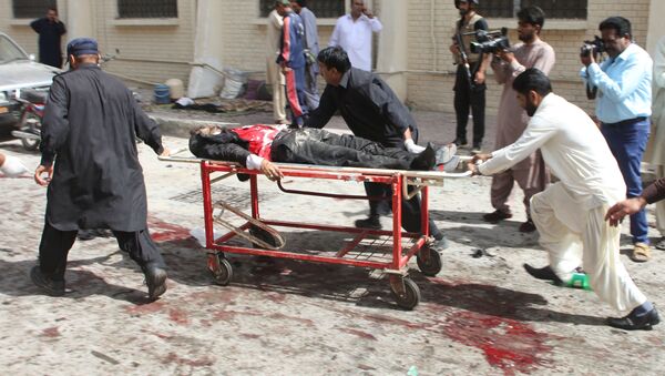 На месте взрыва в больнице пакистанского города Кветта - اسپوتنیک افغانستان  