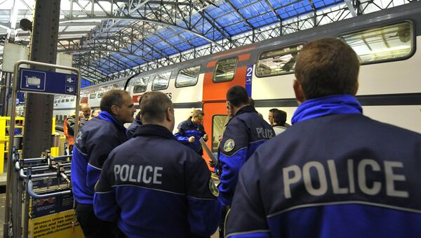 حمله به مسافران در قطار آهن سوئیس - اسپوتنیک افغانستان  
