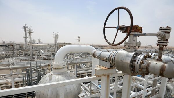 Вид на газоперерабатывающий завод в сирийском городе Фурклус неподалеку от Хомса - اسپوتنیک افغانستان  