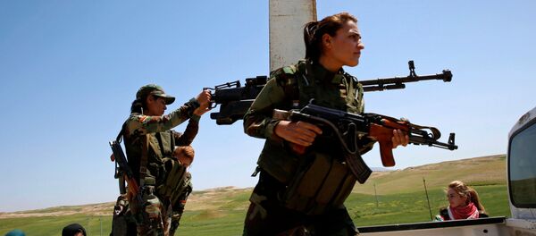 کشته شدن رئیس شاخه نظامی زنان کرد به دست ترکها کشته شدن رئیس شاخه نظامی زنان کرد به دست ترکها - اسپوتنیک افغانستان