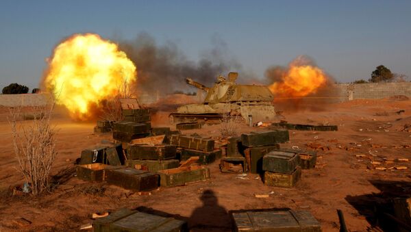 Бой Вооруженных сил Ливии с ИГ в Сирте - اسپوتنیک افغانستان  