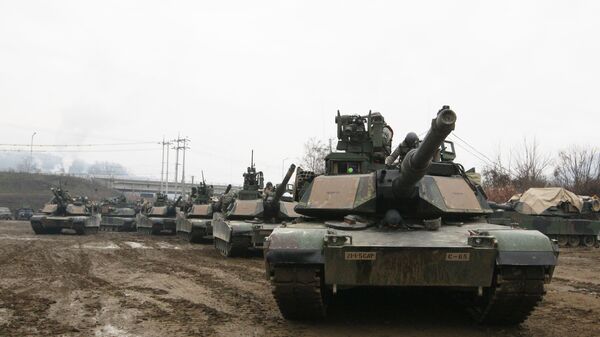 Американские боевые танки M1A2 SEP Abrams на военных учениях в Южной Корее - اسپوتنیک افغانستان  