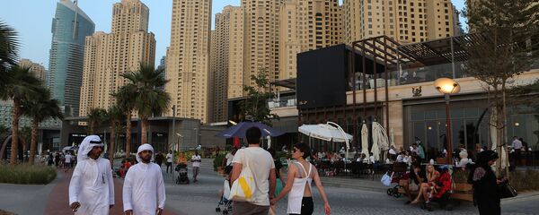 قرض گرفتن 130 هزار دلاری یک مرد اماراتی از همسرش برای ازدواج دوم - اسپوتنیک افغانستان  