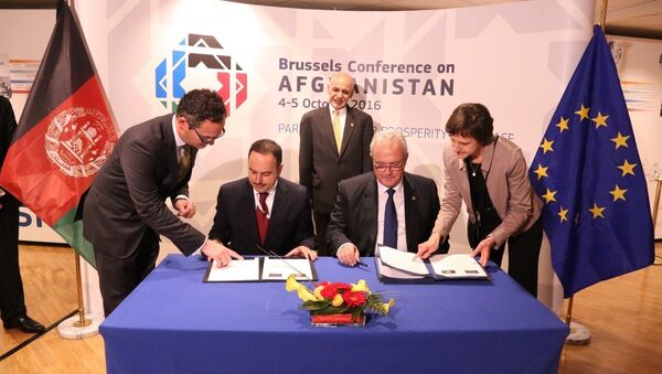 قرارداد کمک دوصد میلیون یورو میان افغانستان و اتحادیه اروپا امضا شد - اسپوتنیک افغانستان  