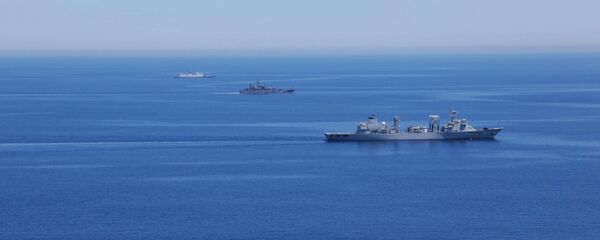 برخورد یک کشتی تجارتی با مین در دریای سرخ برخورد یک کشتی تجارتی با مین در دریای سرخ - اسپوتنیک افغانستان