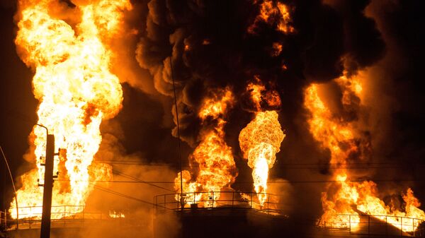 آتش‌سوزی گسترده در خلیج مکسیکو خاموش شد + ویدیو - اسپوتنیک افغانستان  