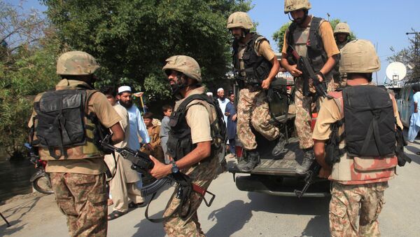 کشته شدن دو نظامی پاکستان در نتیجه درگیری با شبه‌نظامیان - اسپوتنیک افغانستان  