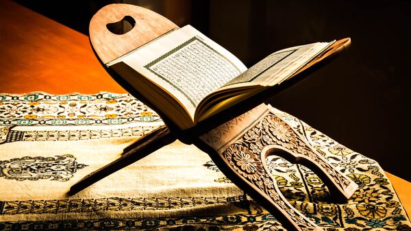 Раскрытый Коран - اسپوتنیک افغانستان  