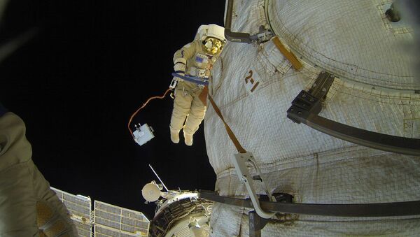 Выход в открытый космос российских космонавтов - اسپوتنیک افغانستان  