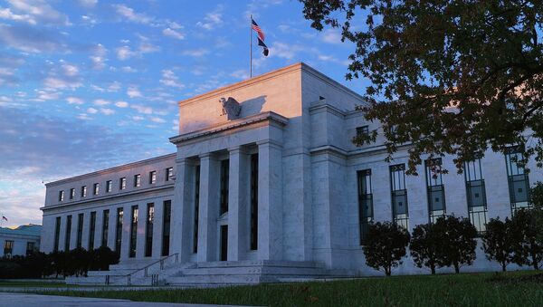 مشاور ترامپ  از عمل کرد بانک مرکزی ایالات متحده امریکا انتقاد کرده - اسپوتنیک افغانستان  