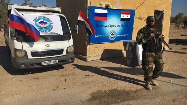نظامیان روسیه به پناهجویان سوریه 13.5 تن مواد غذایی توزیع کردند - اسپوتنیک افغانستان  
