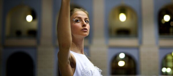 مدل روس در حال سلفی. مدل روس در حال سلفی. - اسپوتنیک افغانستان